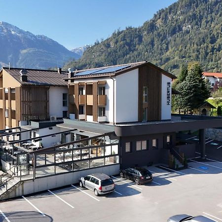 Hotel Hubertus Sankt Johann im Pongau Exterior photo