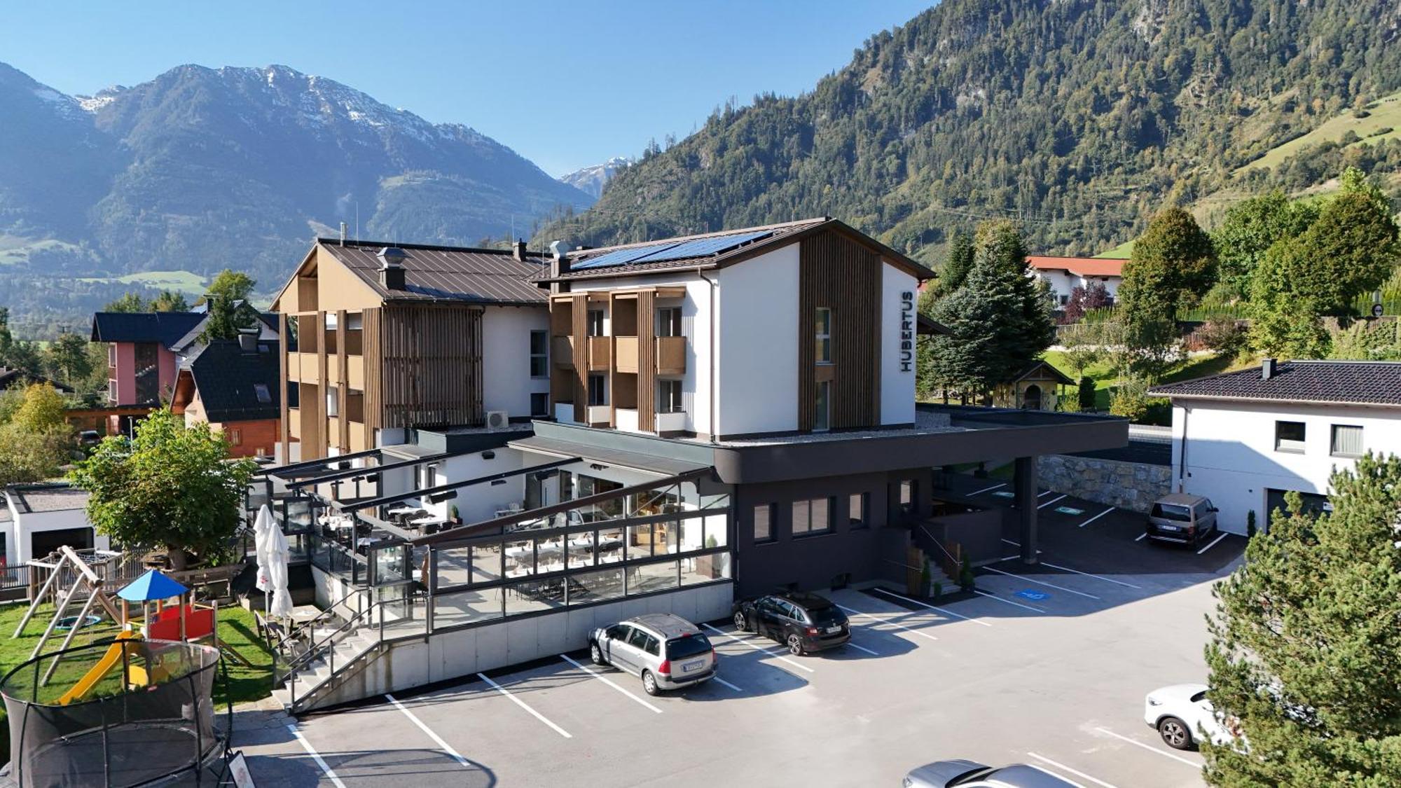 Hotel Hubertus Sankt Johann im Pongau Exterior photo